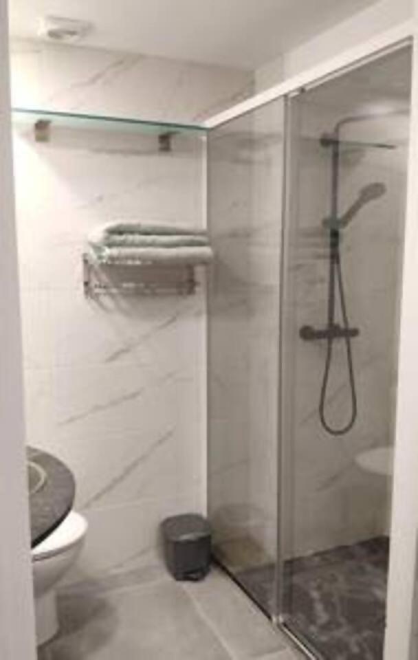 Apartament Taocasa Metal Olot Zewnętrze zdjęcie